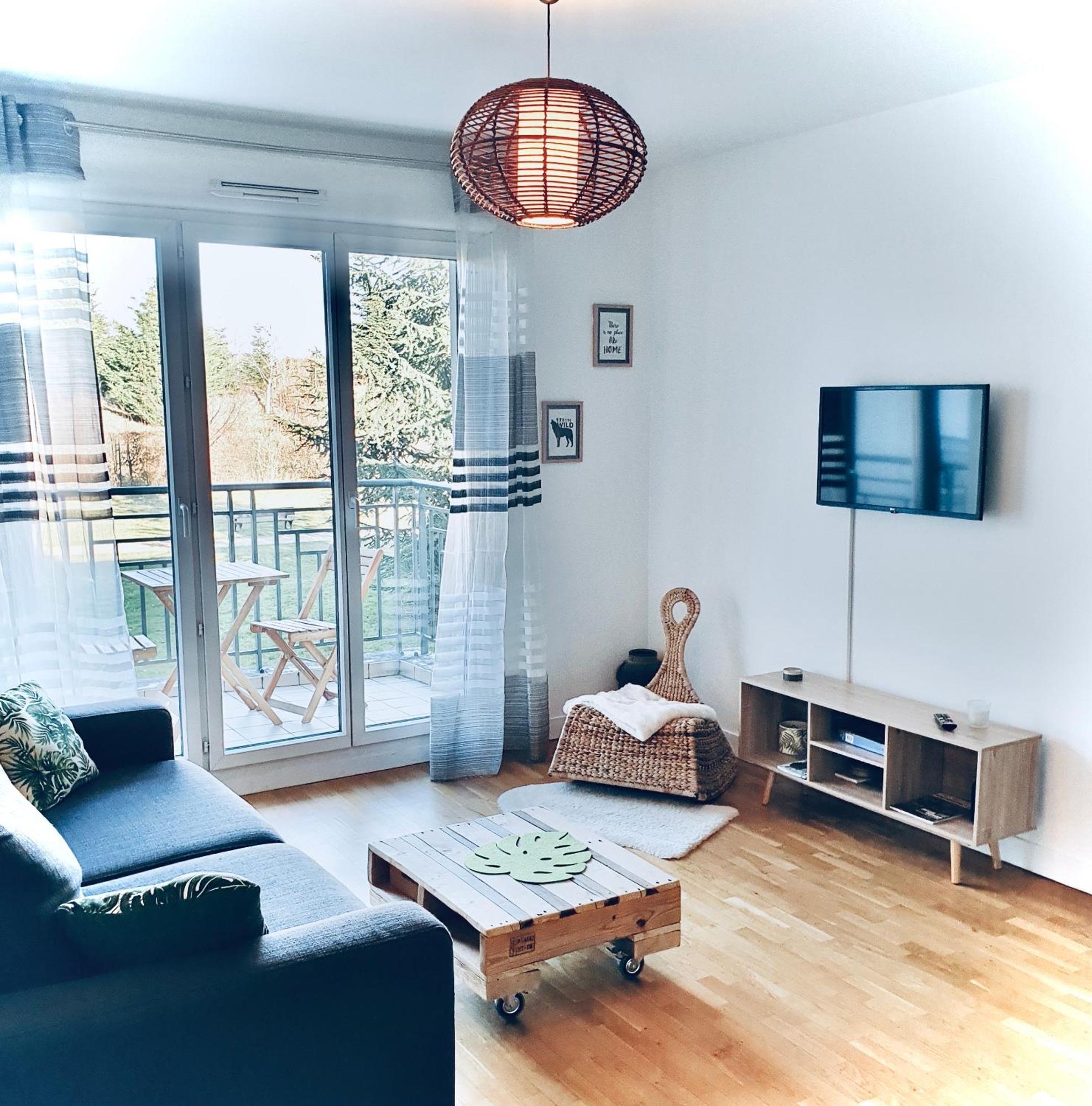 Beautiful Apartment * Parking* Disneyland 10 Min Montévrain Esterno foto